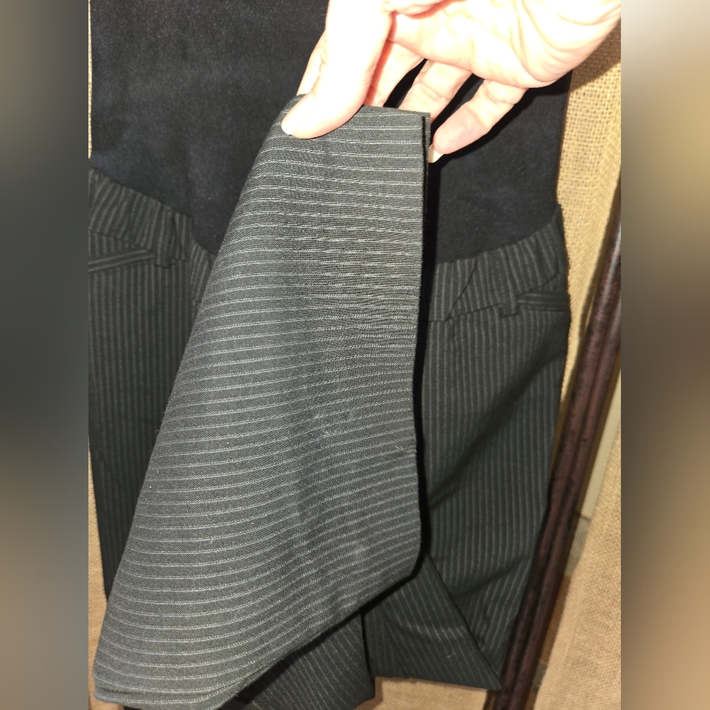 Women's Motherhood Maternity Black Pinstripe Pants Size XL - Picture 7 of 12